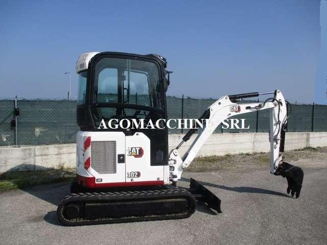 Caterpillar 302CR Photo 7