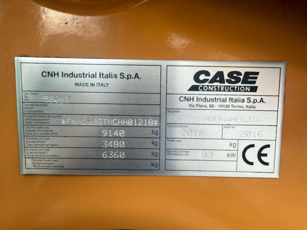 Case 580ST Photo 14