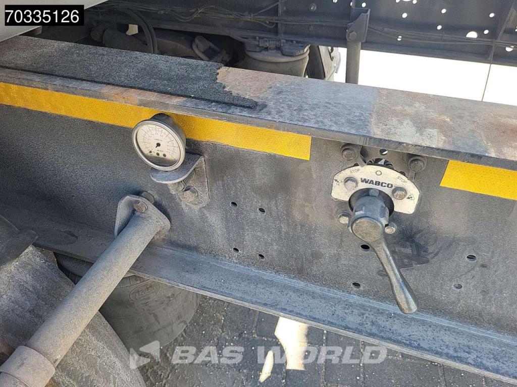 Kässbohrer CS 40ft Lift Axle Stack Photo 25