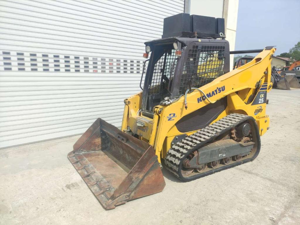 Komatsu CK25-1 Photo 1