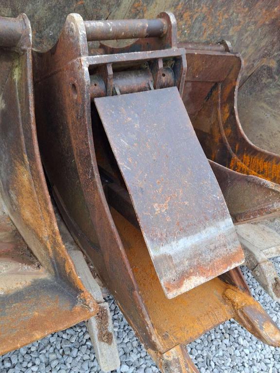350 mm S50 for 7-11 ton excavators Trenching bucket Photo 1