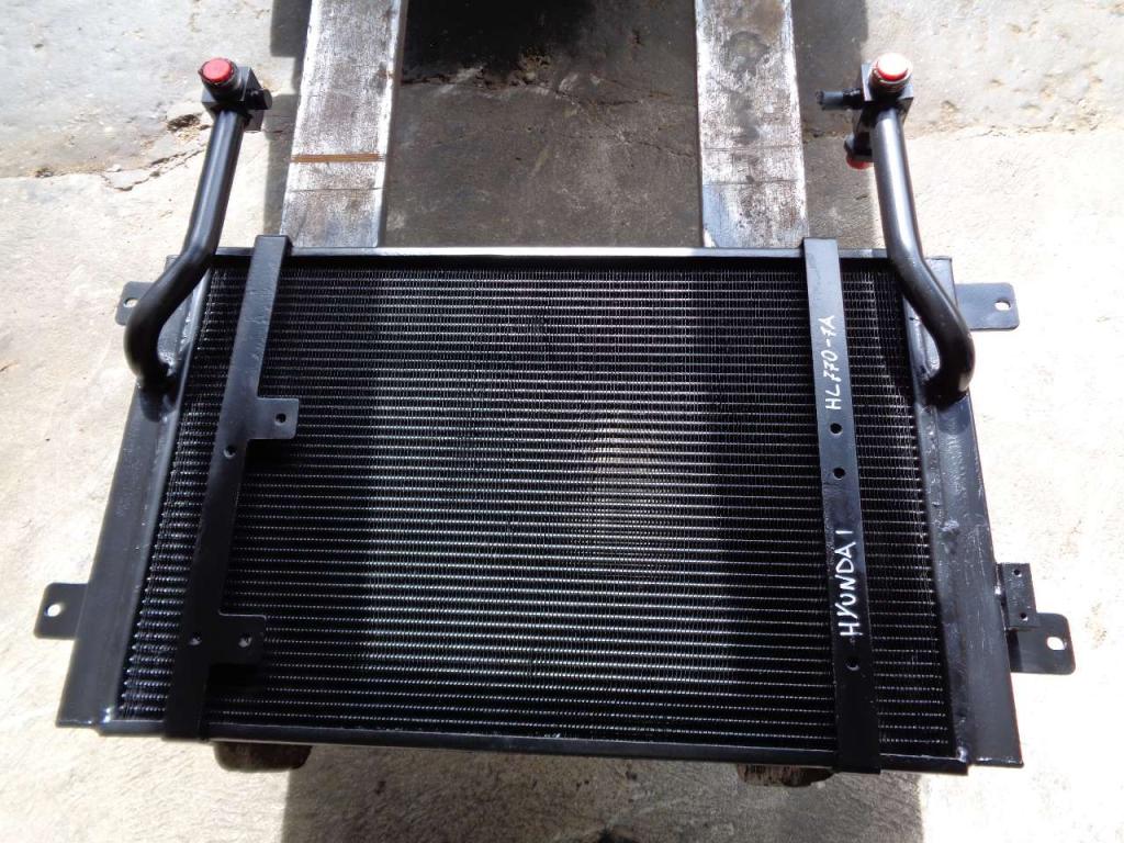 Hydraulic oil cooler for Hyundai 770-7A Photo 1