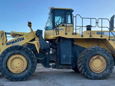 Komatsu WA 600 sold by Trazzi Macchine Srl