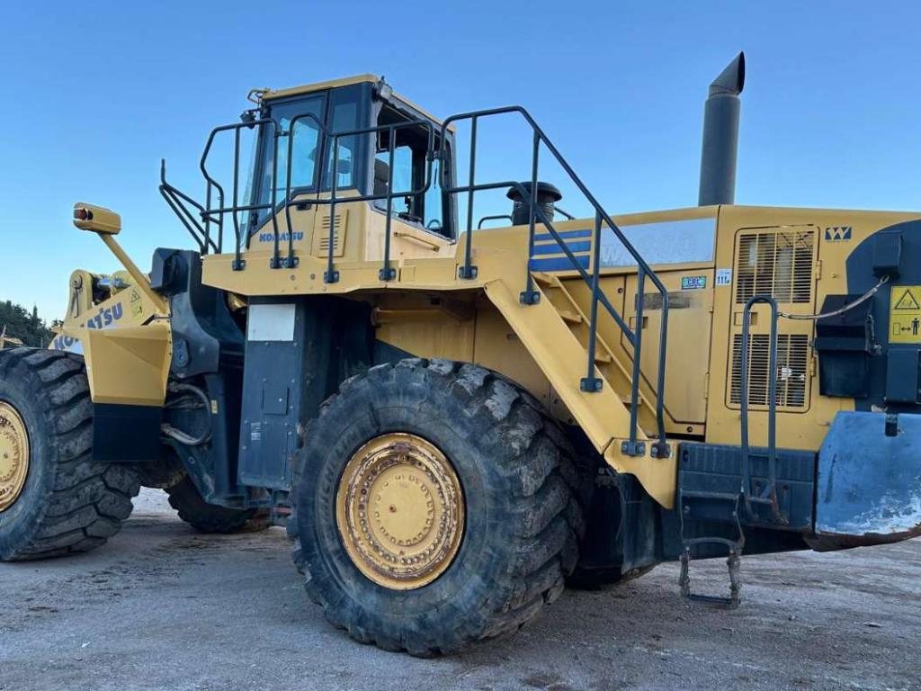 Komatsu WA 600 Photo 23