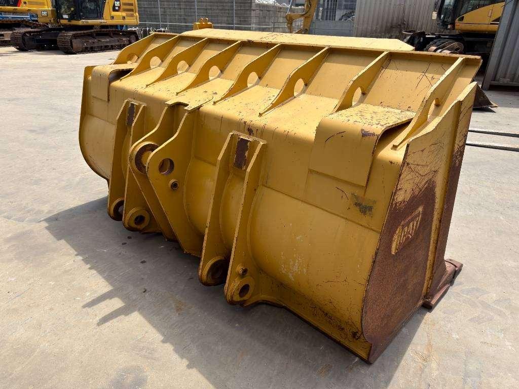 Caterpillar 963D / 963K / 963 Photo 4