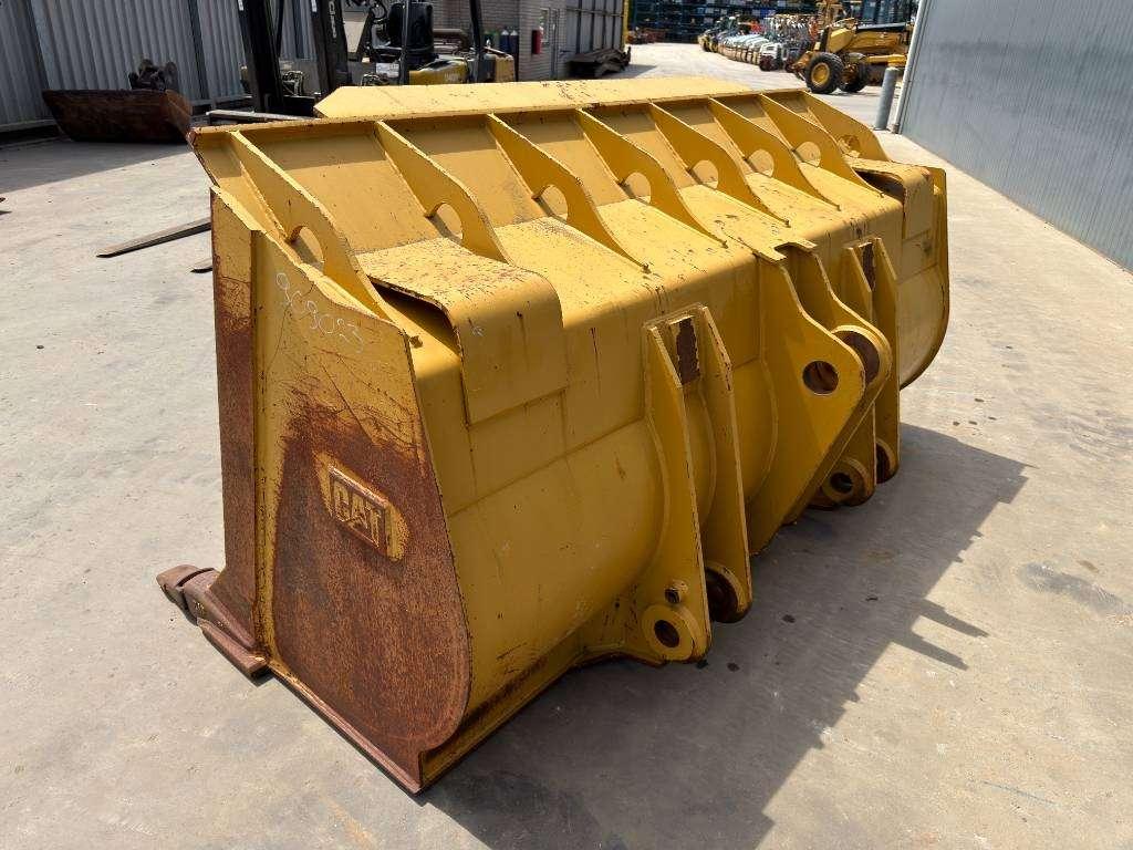 Caterpillar 963D / 963K / 963 Photo 6