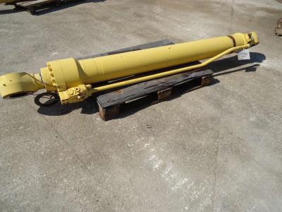 Arm cylinder (stick) for New Holland 385B sold by OLM 90 Srl