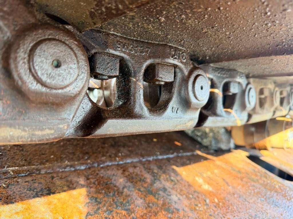 Caterpillar 320E L Photo 22