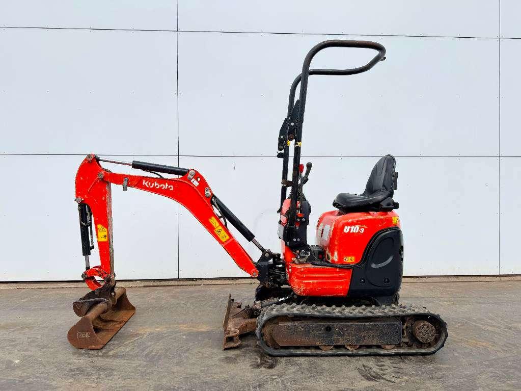Kubota U10-3 - Hydr. Undercarriage / Hammer Lines Photo 1