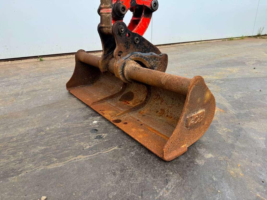 Kubota U10-3 - Hydr. Undercarriage / Hammer Lines Photo 15