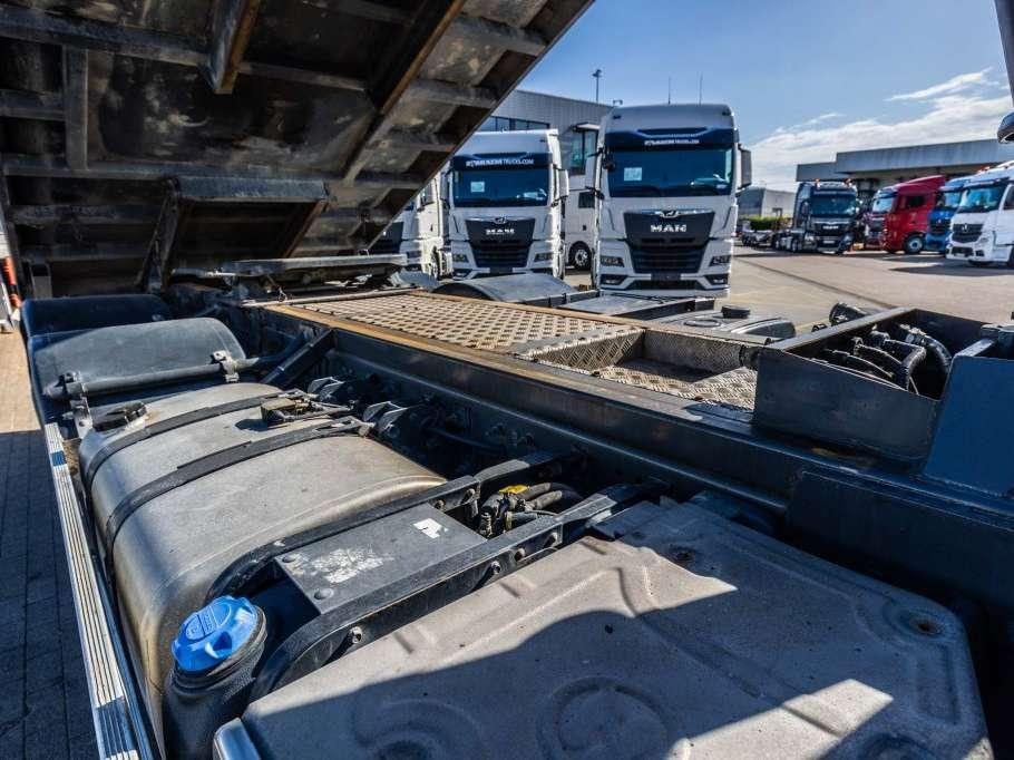 Volvo FMX 460 - TIPPER / TRACTOR Photo 24