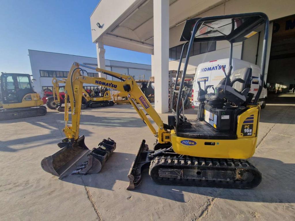 Komatsu PC16R-3HS Photo 5