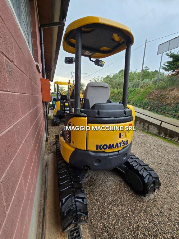 Komatsu PC30 MR-3 Photo 4