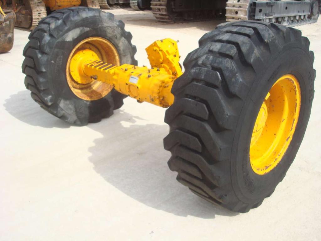 Front axle for per Muletto Mecalac 8CXI Photo 1