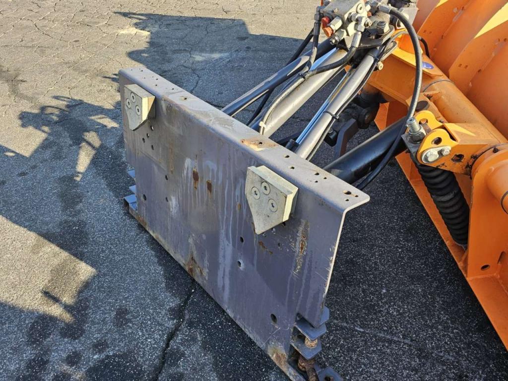 Bucher LM32 Photo 8