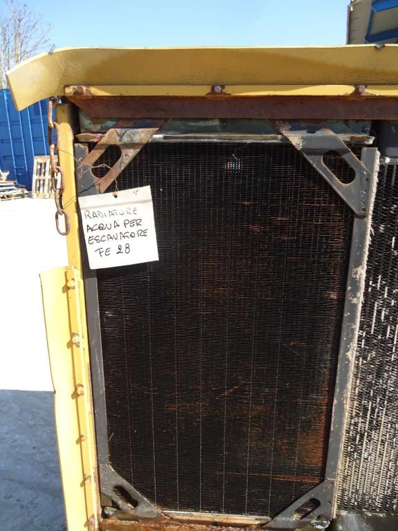 Water radiator for Fiat Allis FE28 Photo 4