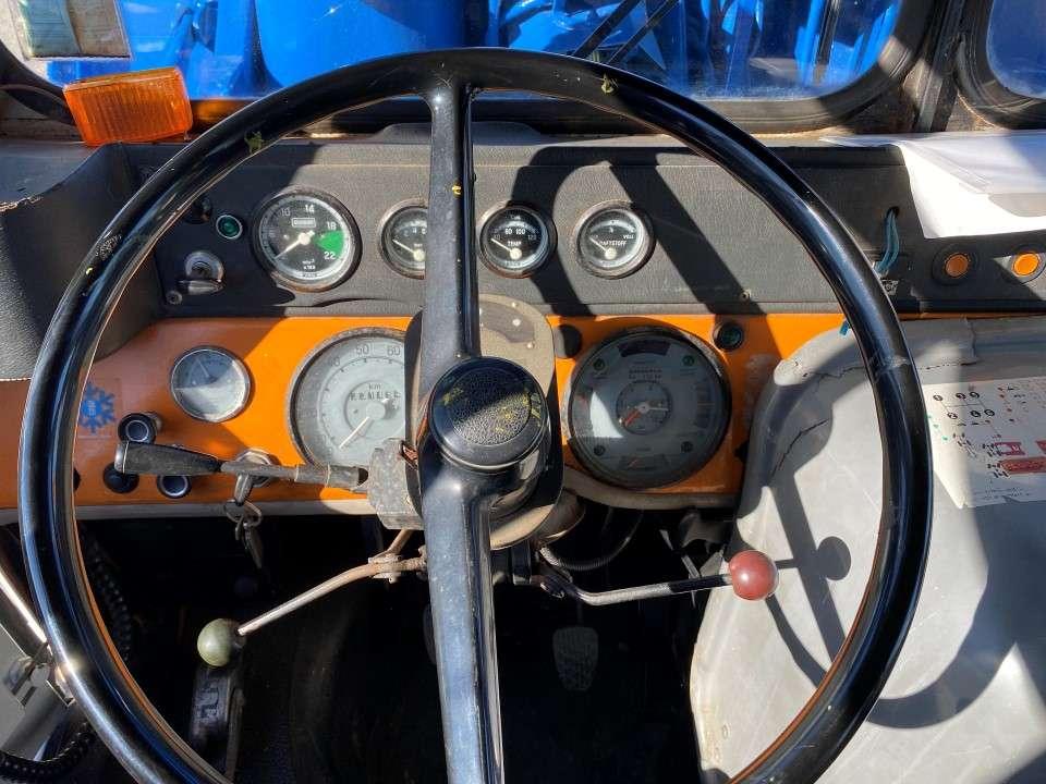 Mercedes-Benz UNIMOG Photo 9