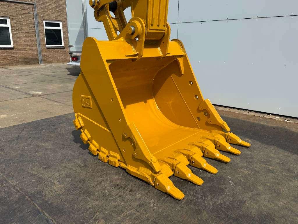 Caterpillar 324 05A -- Next Gen / NEW / UNUSED / 2026 Model Photo 17