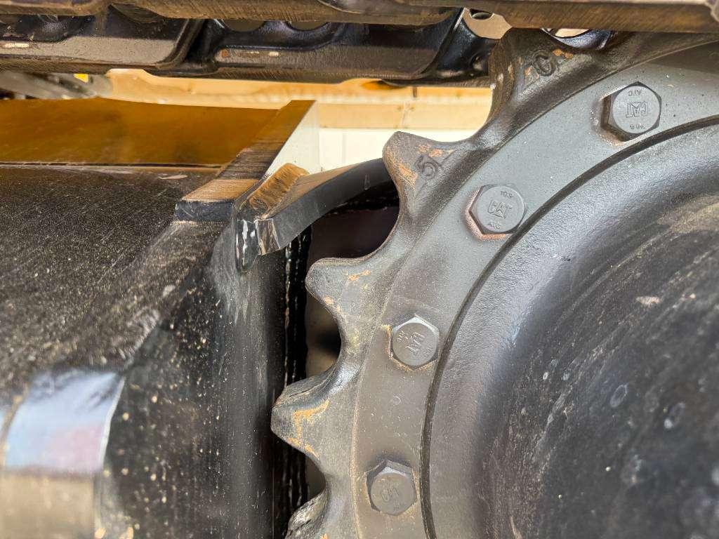 Caterpillar 324 05A -- Next Gen / NEW / UNUSED / 2026 Model Photo 20