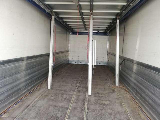 Fahrzeugbau Bose Truck body Photo 4