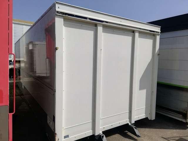 Fahrzeugbau Bose Truck body Photo 5