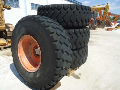 Tire with rim for Fiat Hitachi W130 - MISURA 20.5 R25 PIENE sold by OLM 90 Srl