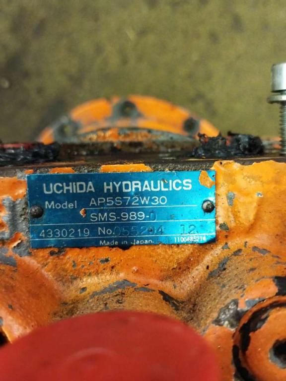 Turntable rotation motor for Fiat Hitachi Ex 135 Photo 2