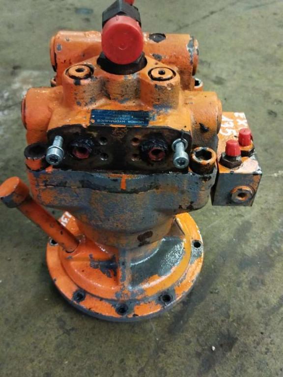 Turntable rotation motor for Fiat Hitachi Ex 135 Photo 4