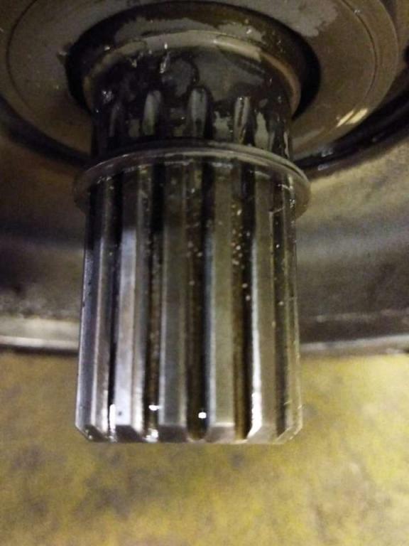 Turntable rotation motor for Fiat Hitachi Ex 135 Photo 5