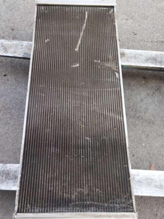 Water radiator for New Holland E 305 B Photo 4