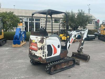 Bobcat E17 Photo 1