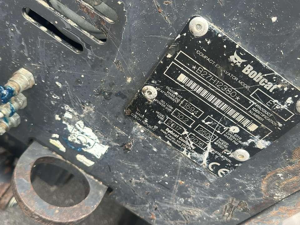 Bobcat E17 Photo 5