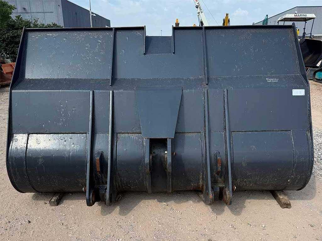 Ambrosi Loader bucket Photo 3