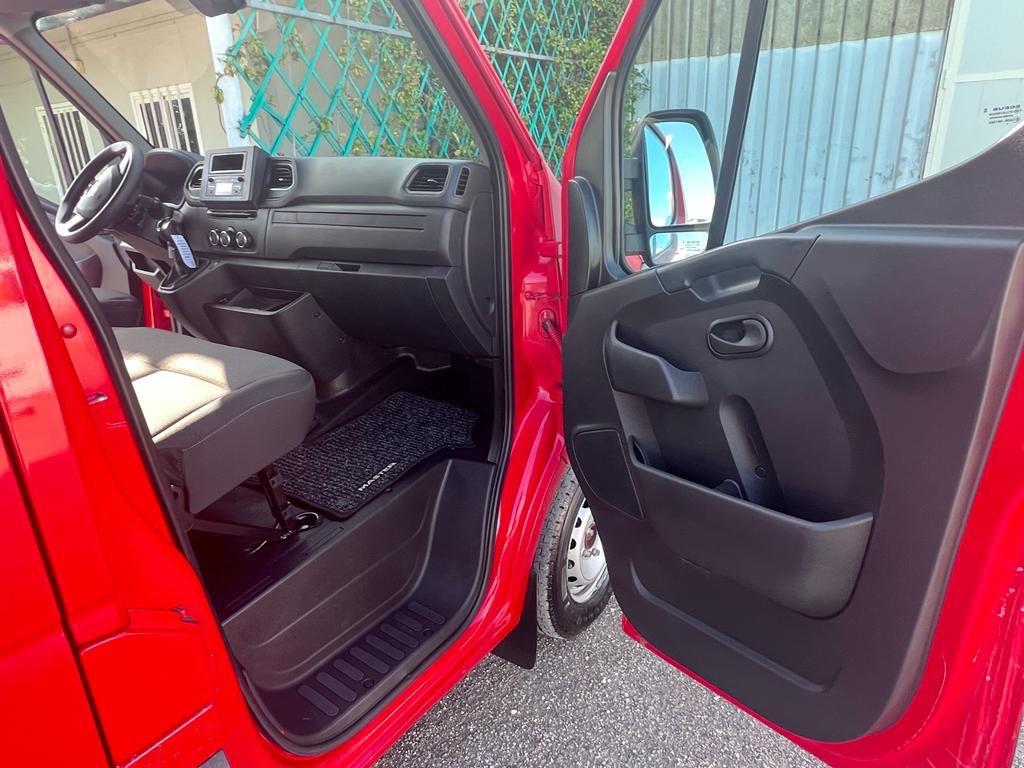 Renault Master Photo 8