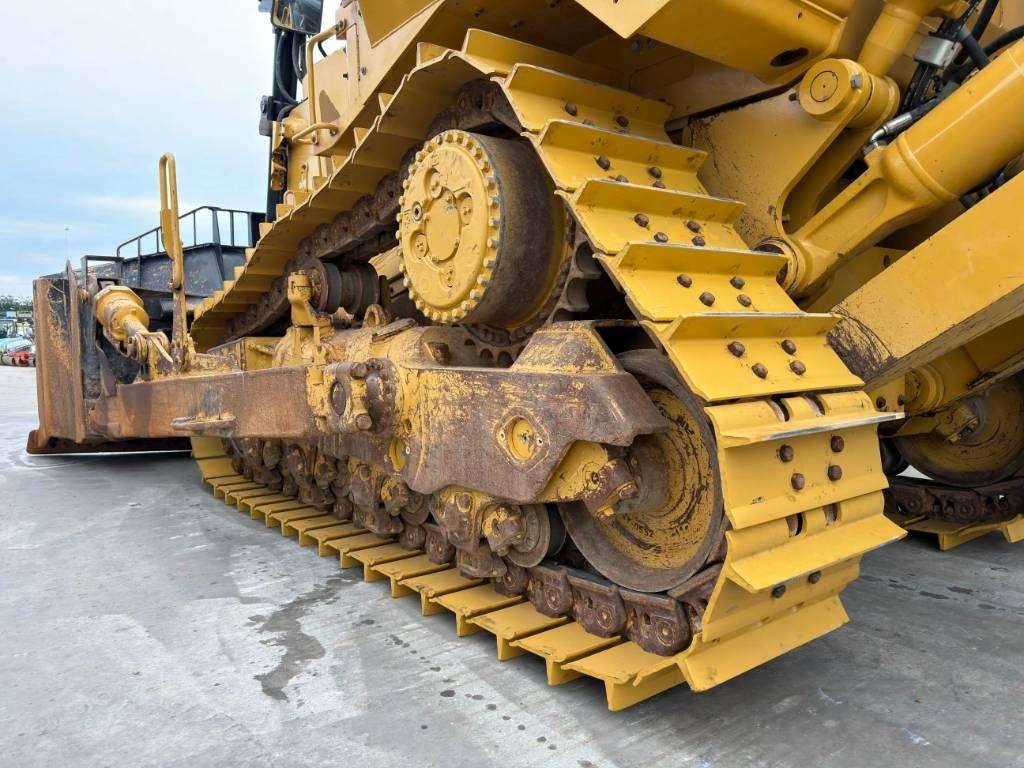 Caterpillar D8T - CE Photo 10