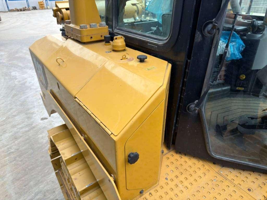 Caterpillar D8T - CE Photo 21