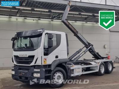 Iveco Stralis 460 6X2 ACC ActiveTime Liftachse 20T Euro 6 sold by BAS World B.V.