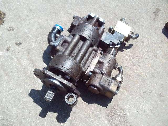 Hydraulic pump for Fiat Hitachi W170 Photo 3