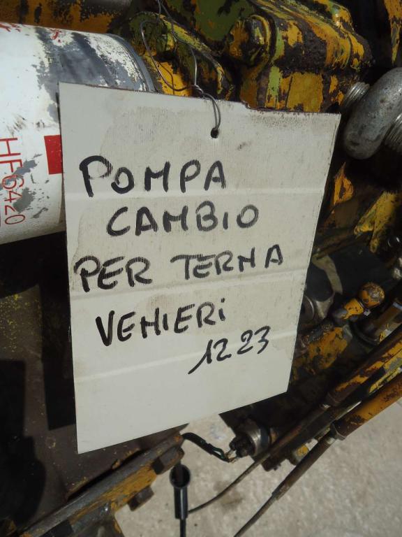 Transmission hydraulic pump for Venieri 12.23 Photo 3