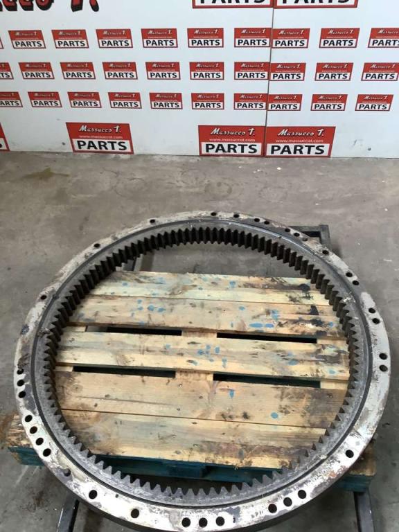 Slewing ring for Komatsu PC228-3 Photo 2