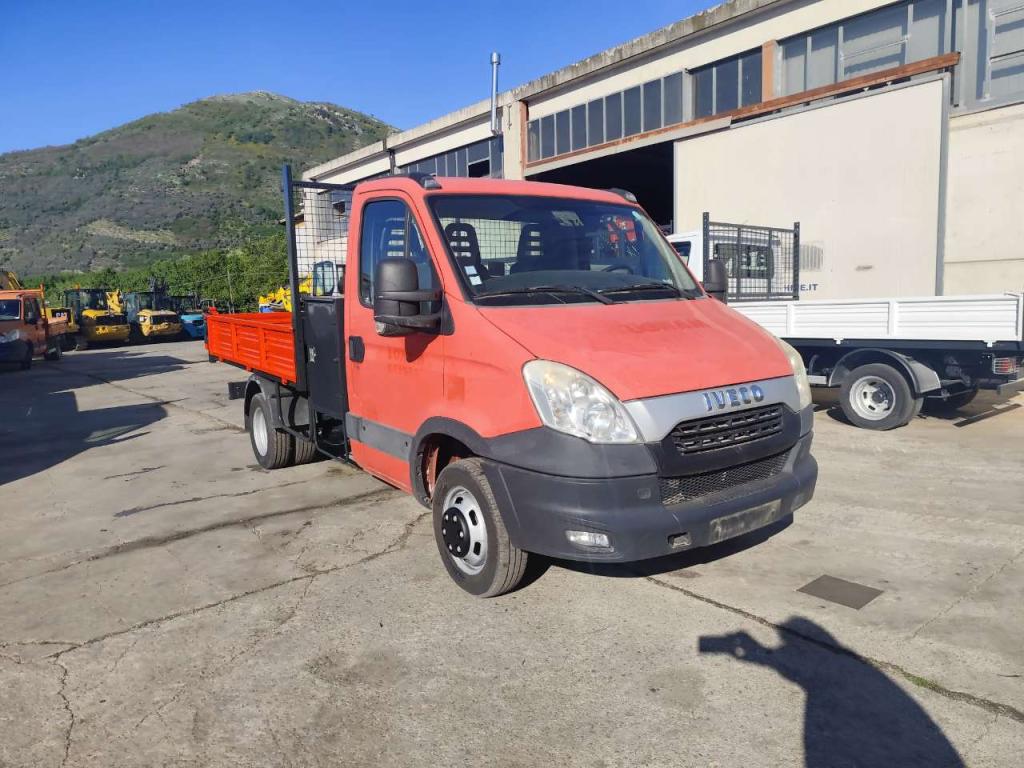 Iveco DAILY 35C13 Photo 20