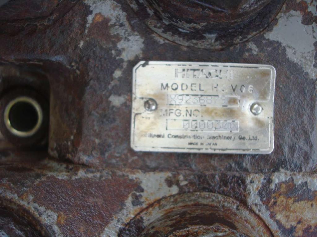 Hydraulic distributor for Hitachi ZW220 Photo 5