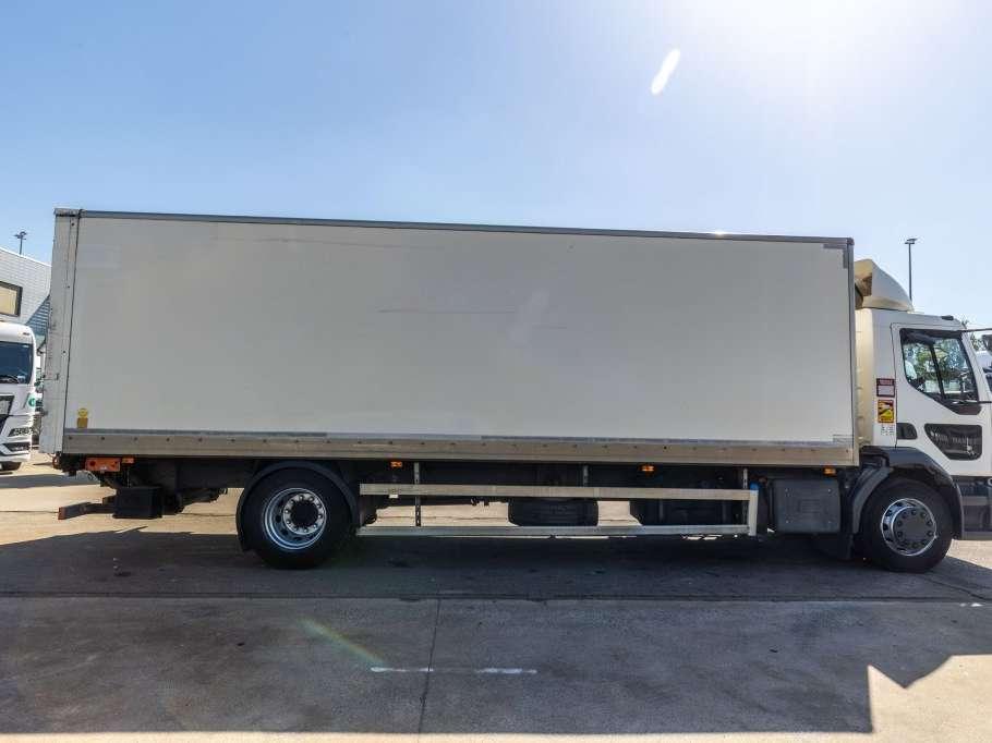 Renault D 18 250 DXI + DHOLLANDIA 1.5T. Photo 3