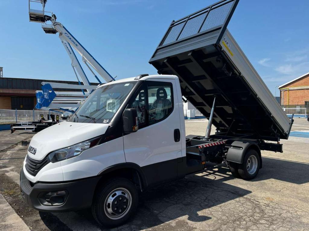 Iveco Daily 35-160 concassone ribaltabile trilaterale Photo 2