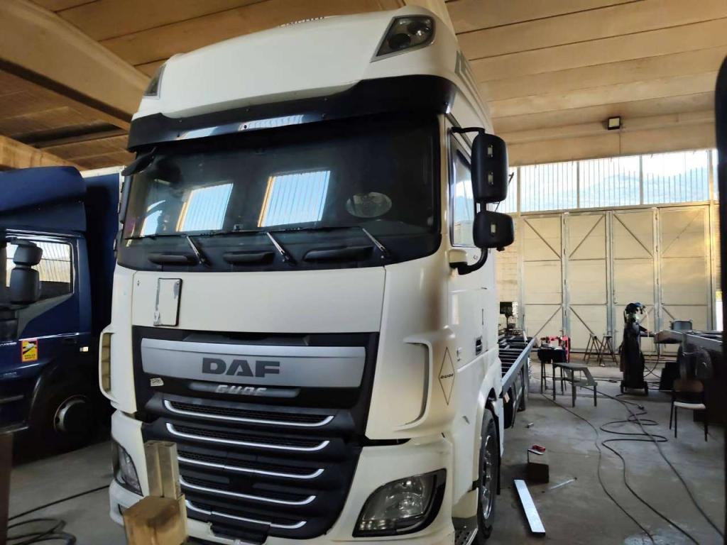 Daf XF460 Photo 15
