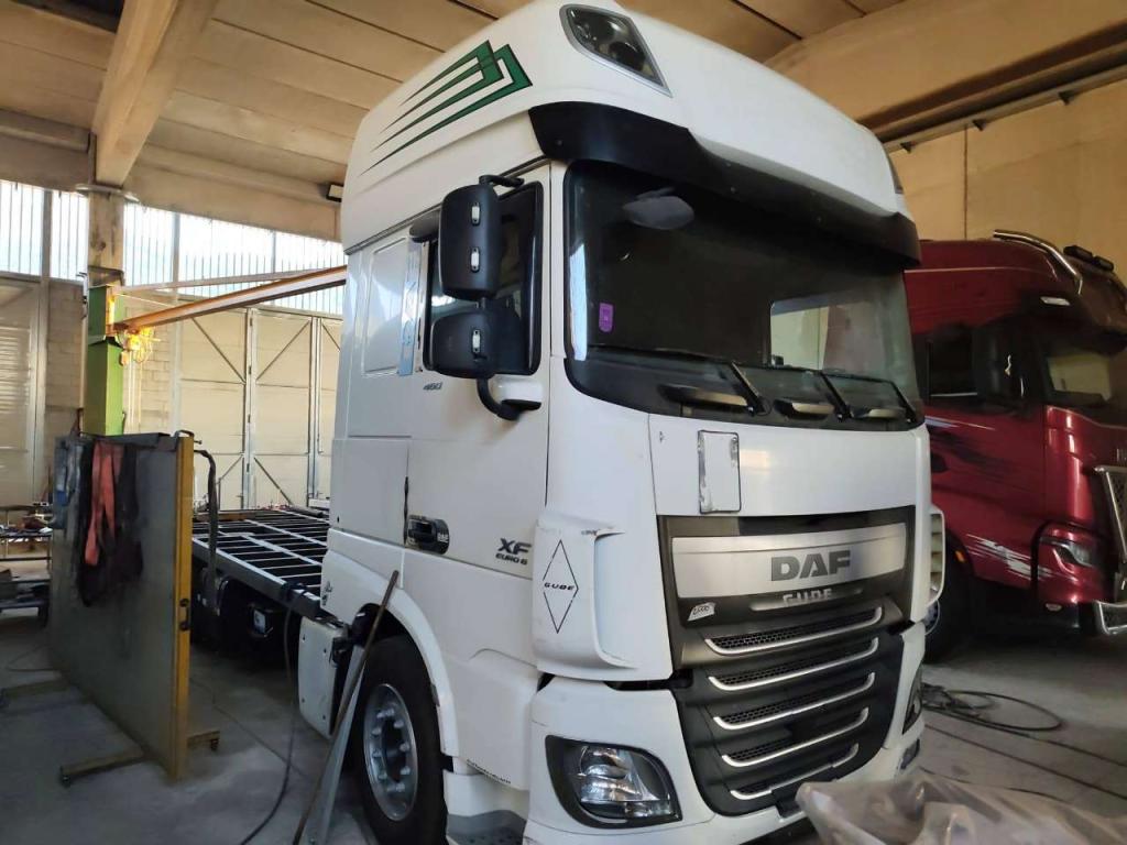Daf XF460 Photo 17