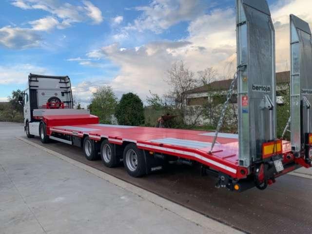 Bertoja Flatbed semi-trailer Photo 2