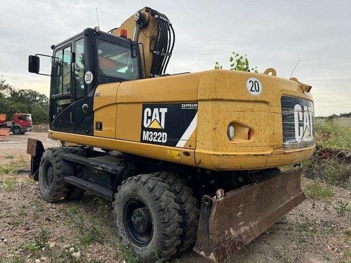 Caterpillar M 322 D Photo 2
