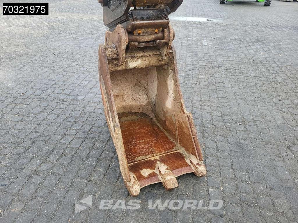 JCB 140X L SV Photo 15