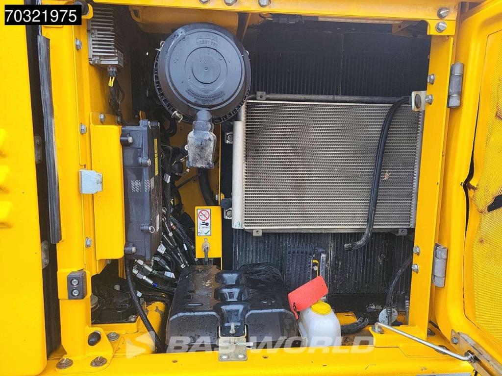JCB 140X L SV Photo 23